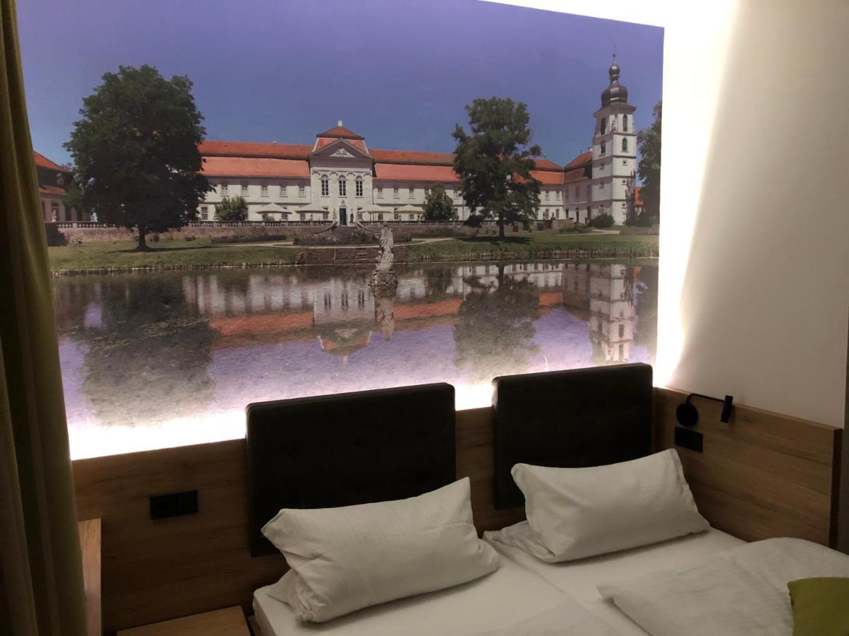 Hotel Gasthof Metzgerei Drei Linden フルダ エクステリア 写真